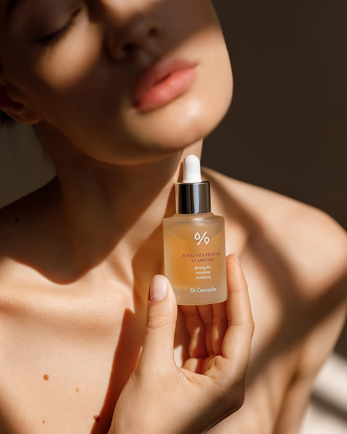 Dr.Ceuracle Royal Vita Propolis 33 Ampoule 30mL